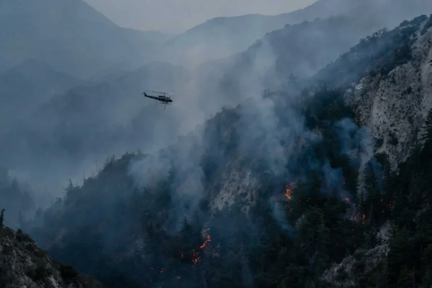 L.A.’s Largest Wildfire Expands